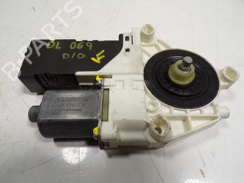 Used Right front window motor CITROËN C6 (TD_) 2.7 HDi (204 hp) 15647692