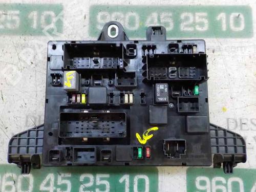 Used Fuse box Fuse box OPEL ASTRA J (P10) 2.0 CDTI (68) (160 hp) 5450210 5450210