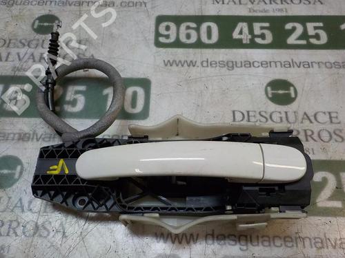Used Front right exterior door handle Front right exterior door handle 3858676 3858676