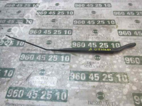 Used Front windshield wiper arm Front windshield wiper arm 4001209 4001209