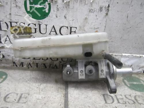 Used Brake master cylinder CITROËN JUMPER II Van [2006-2025]  4005459