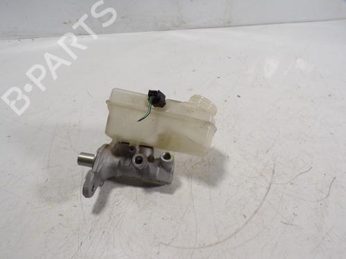 Used Brake master cylinder DACIA SANDERO II [2012-2025]  7711677
