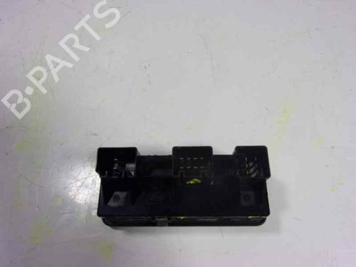 Left front window switch LAND ROVER RANGE ROVER SPORT I (L320) 2.7 D 4x4 | BP10555471I27 