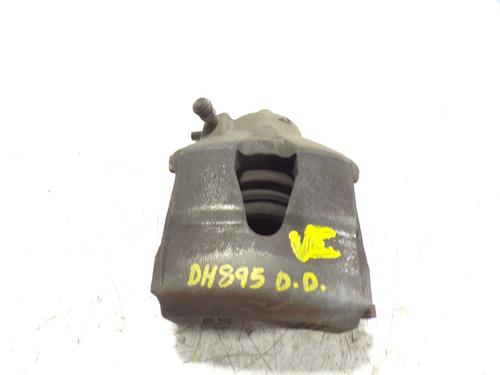 Used Right front brake caliper Right front brake caliper VW GOLF VI (5K1) 1.6 TDI (105 hp) 11553197 11553197