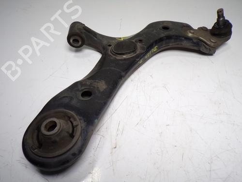 Used Right front suspension arm TOYOTA VERSO (_R2_) [2009-2018]  13411277