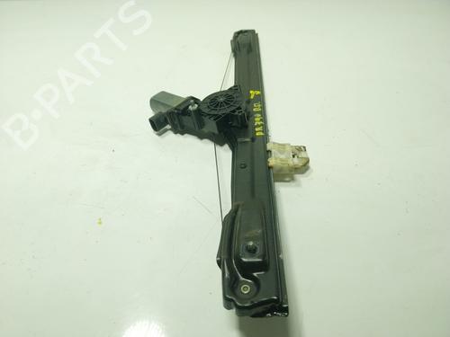 Alzavetro anteriore destra IVECO DAILY VI Van 33S15, 35S15, 35C15 (146 hp) 30265300