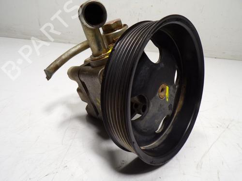 Used Steering pump Steering pump 13614682 13614682