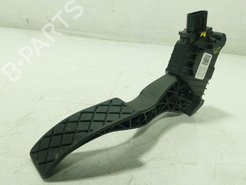pedal-seat-leon-sportstourer-kl8-kld-2020-32235239 main image
