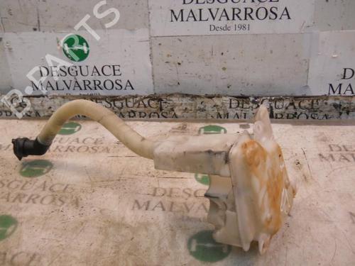 windscreen-washer-tank-bmw-3-compact-e46-320-td-61687010988-2001-2002-2003-2004-2005-7409194 main image
