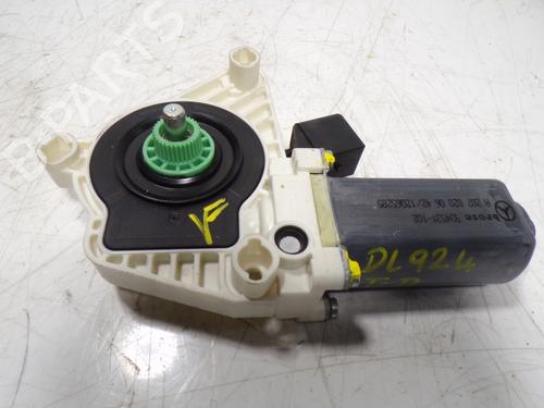 Used Right rear window motor Right rear window motor MERCEDES-BENZ CLS Shooting Brake (X218) CLS 250 CDI / BlueTEC / d (218.903, 218.904) (204 hp) 15065298 15065298