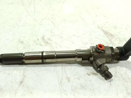 Used Injector Injector AUDI A1 (8X1, 8XK) 1.6 TDI (105 hp) 40446870 40446870