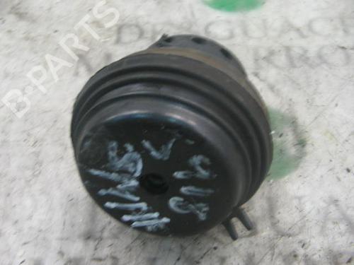 Used Engine mount SEAT IBIZA II (6K1) 1.9 SDI (68 hp) 9086149