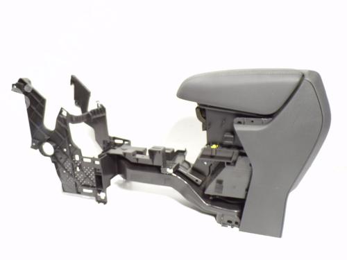 Used Armrest / Center console Armrest / Center console FORD KUGA II (DM2) 1.5 EcoBoost (150 hp) 11189585 11189585