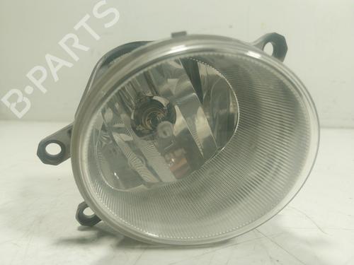 Right front fog light TOYOTA HILUX VIII Pickup (_N1_) 2.4 D 4WD (GUN125_) (150 hp) 812100D110