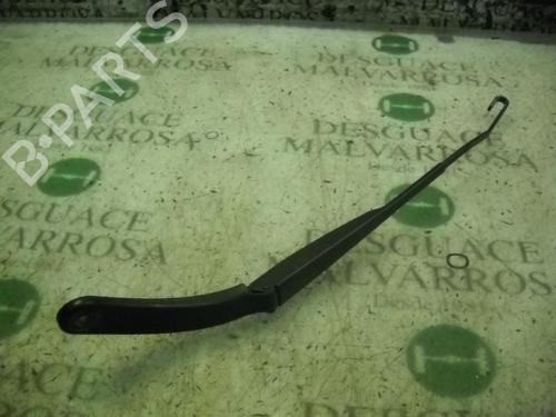 Used Front windshield wiper arm Front windshield wiper arm 3793624 3793624