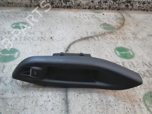 Mando elevalunas trasero izquierdo FORD FOCUS III [2010-2020]null 1850432