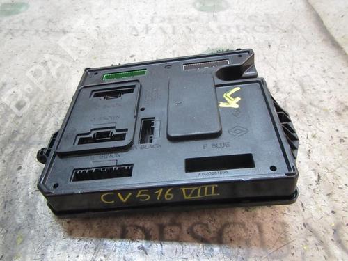 Used Electronic module RENAULT MEGANE III Hatchback (BZ0/1_, B3_) 1.5 dCi (106 hp) 3834281