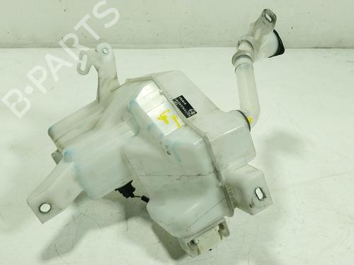 windscreen-washer-tank-toyota-highlander-gsu7_-axuh7_-txua7_-2019-32296239 main image