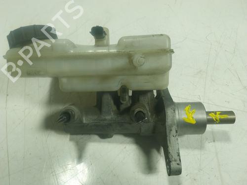 Used Brake master cylinder Brake master cylinder RENAULT MASTER III Van (FV) 2.3 dCi 110 FWD (FV0R, FV0W, FV1A) (110 hp) 17441763 17441763