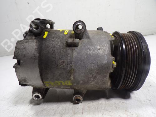 Used AC compressor FORD FOCUS III [2010-2020]  15106443