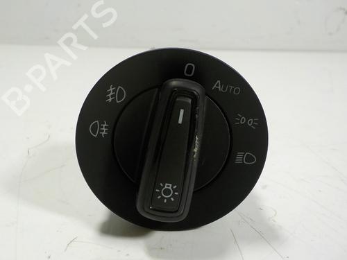 Used Headlight switch SKODA FABIA III Estate (NJ5) [2014-2022]  15960431