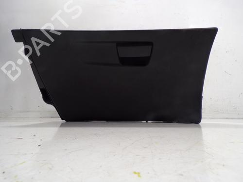 Glove box CITROËN C4 Picasso II 1.2 THP 130 96778791ZD