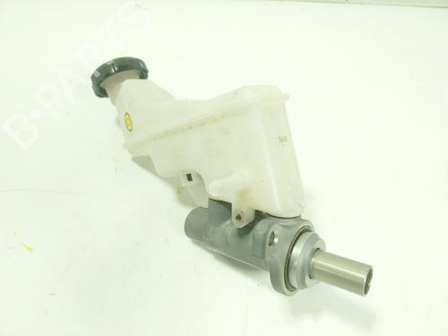 Used Brake master cylinder Brake master cylinder KIA STONIC (YB) 1.0 T-GDi (101 hp) 36642784 36642784