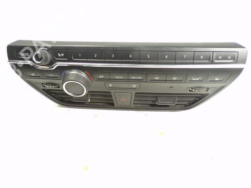 Used Radio BMW i3 (I01) Electric (170 hp) 7461186