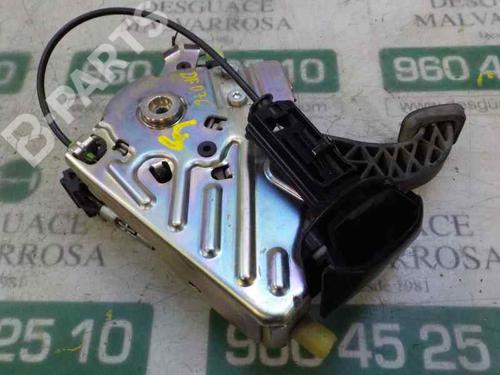 Used Hand brake Hand brake MERCEDES-BENZ C-CLASS (W204) C 200 CDI (204.001) (136 hp) 8771659 8771659