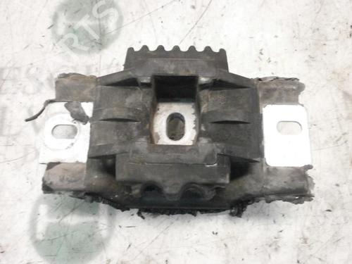 Used Support FORD FIESTA V (JH_, JD_) 1.4 TDCi (68 hp) 14267096