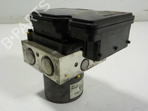 Used ABS pump HYUNDAI i40 I (VF) 1.7 CRDi (116 hp) 13055408