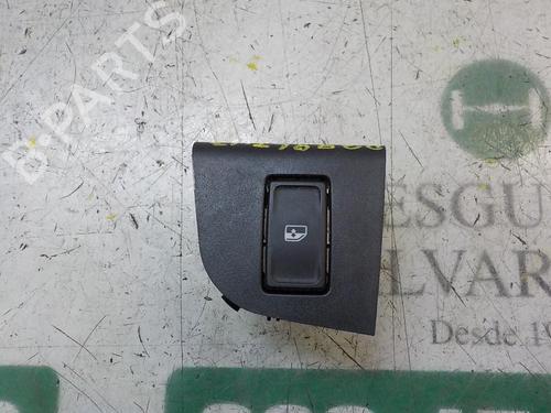 Used Left rear window switch Left rear window switch SKODA OCTAVIA III Combi (5E5, 5E6) 1.6 TDI (110 hp) 4003988 4003988