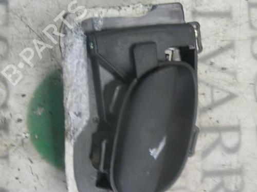 Used Front left interior door handle Front left interior door handle PEUGEOT 206 Hatchback (2A/C) 1.9 D (69 hp) 3743869 3743869
