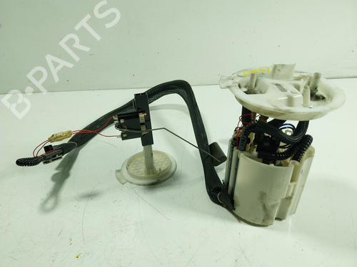 Used Fuel pump VOLVO V60 I (155) D3 (136 hp) 19691710