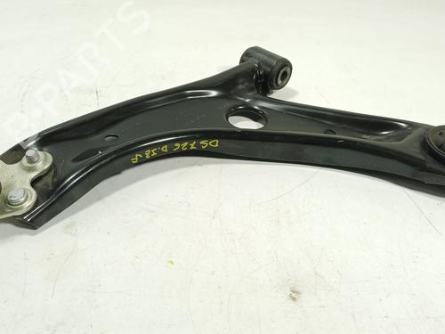 Used Left front suspension arm Left front suspension arm TOYOTA YARIS CROSS (MXP_) 1.5 Hybrid (MXPJ11) (131 hp) 36447389 36447389