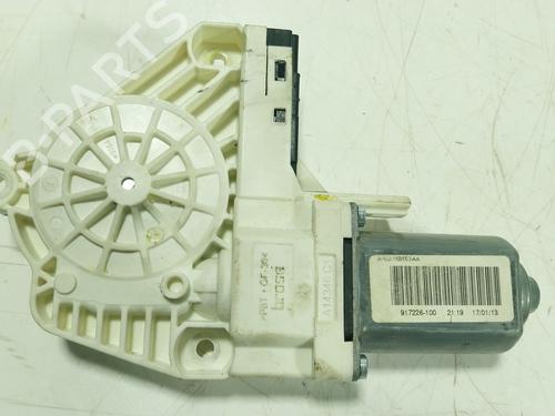 Left front window motor LAND ROVER DISCOVERY IV (L319) 3.0 TD 4x4 | BP27603750E21