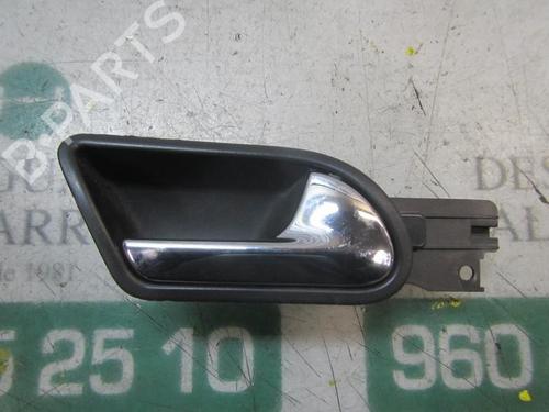 Poignée intérieure avant droite VW GOLF V (1K1) 1.9 TDI (105 hp) 3878189