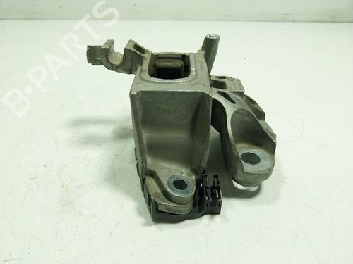 Used Engine mount Engine mount OPEL ASTRA K (B16) 1.6 CDTi (68) (110 hp) 19429558 19429558