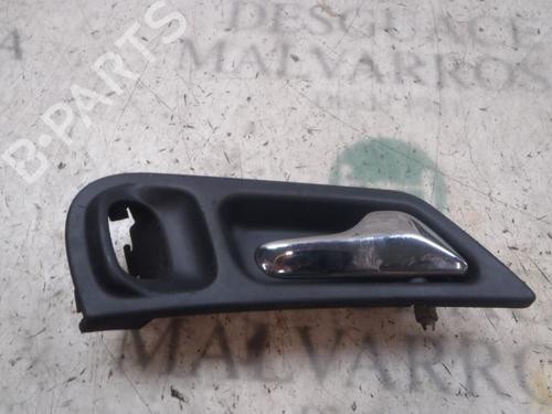 Used Rear right interior door handle Rear right interior door handle MERCEDES-BENZ C-CLASS (W203) C 180 (203.035) (129 hp) 3819163 3819163
