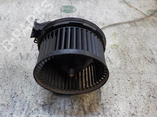 Heater blower motor FORD FIESTA VI (CB1, CCN)  | BP3847371M62