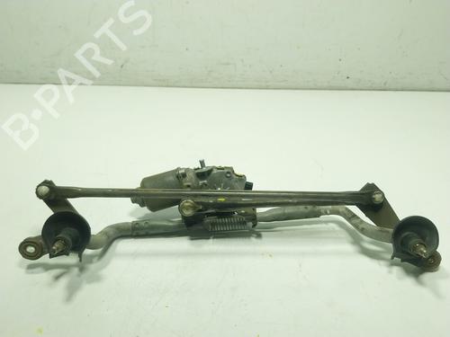 Used Front wiper motor Front wiper motor TOYOTA VERSO (_R2_) 2.0 D-4D (AUR20_, AUR20R) (126 hp) 28288279 28288279