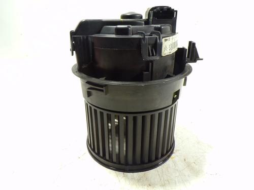 Used Heater blower motor CITROËN C3 III (SX) [2016-2025]  8420854