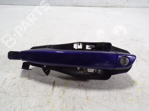 Used Front left exterior door handle Front left exterior door handle PEUGEOT 308 II (LB_, LP_, LW_, LH_, L3_) 1.5 BlueHDi 130 (131 hp) 9096648 9096648