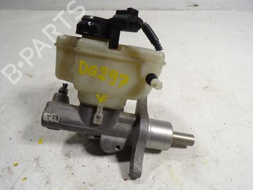 Used Brake master cylinder SKODA YETI (5L) 1.2 TSI (105 hp) 7461330
