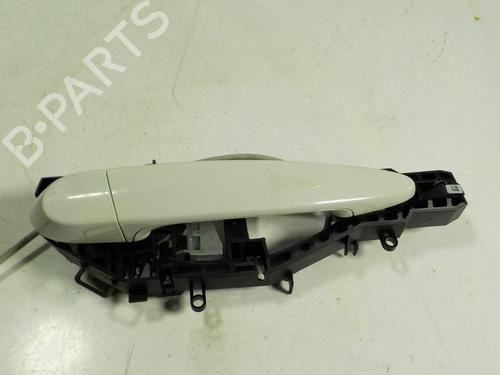 front-right-exterior-door-handle-bmw-3-f30-f80-318-d-51217207562-2011-2012-2013-2014-2015-2016-2017-2018-7562435 main image