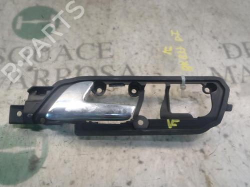 Used Front left interior door handle VW POLO (9N_, 9A_) 1.4 16V (75 hp) 3798156