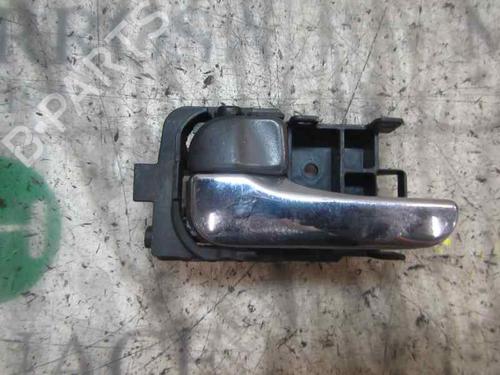Used Front left interior door handle NISSAN X-TRAIL I (T30) 2.2 dCi (136 hp) 3835700