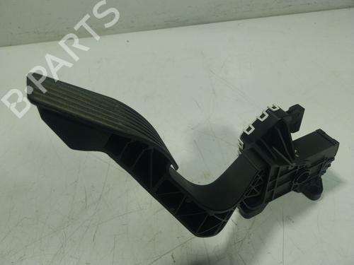 pedal-alfa-romeo-tonale-965_-52191461-005219146100-2022-19652908 main image