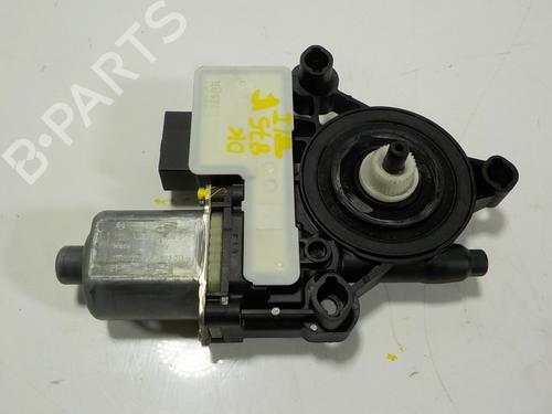 Used Left rear window motor Left rear window motor SKODA KAMIQ (NW4) 1.0 TSI (110 hp) 13660821 13660821