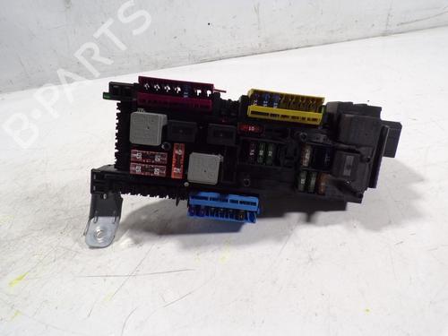 Used Fuse box Fuse box MERCEDES-BENZ C-CLASS T-Model (S204) C 220 CDI (204.202) (170 hp) 9300087 9300087